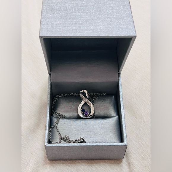 Infinity couples birthstone necklace - Picture 6 of 9